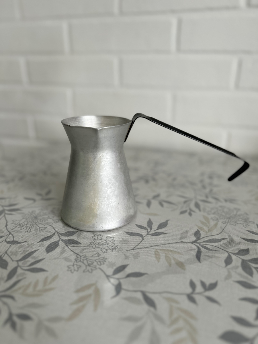 Турка-старушка, ушла в мусор