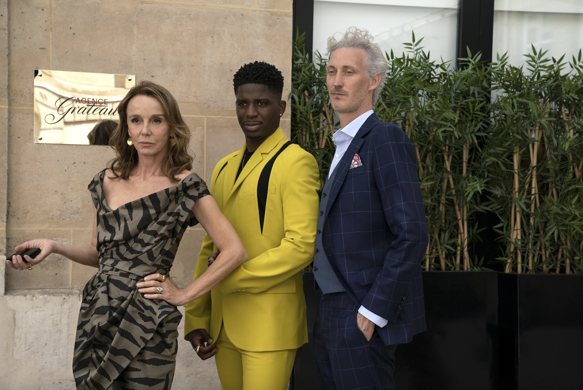 Кадр из сериала «Эмили в Париже», 2020–…, Netflix, фото Стефани Бранчу