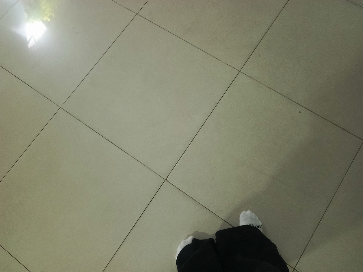 В тайской клинике все ходят босиком.