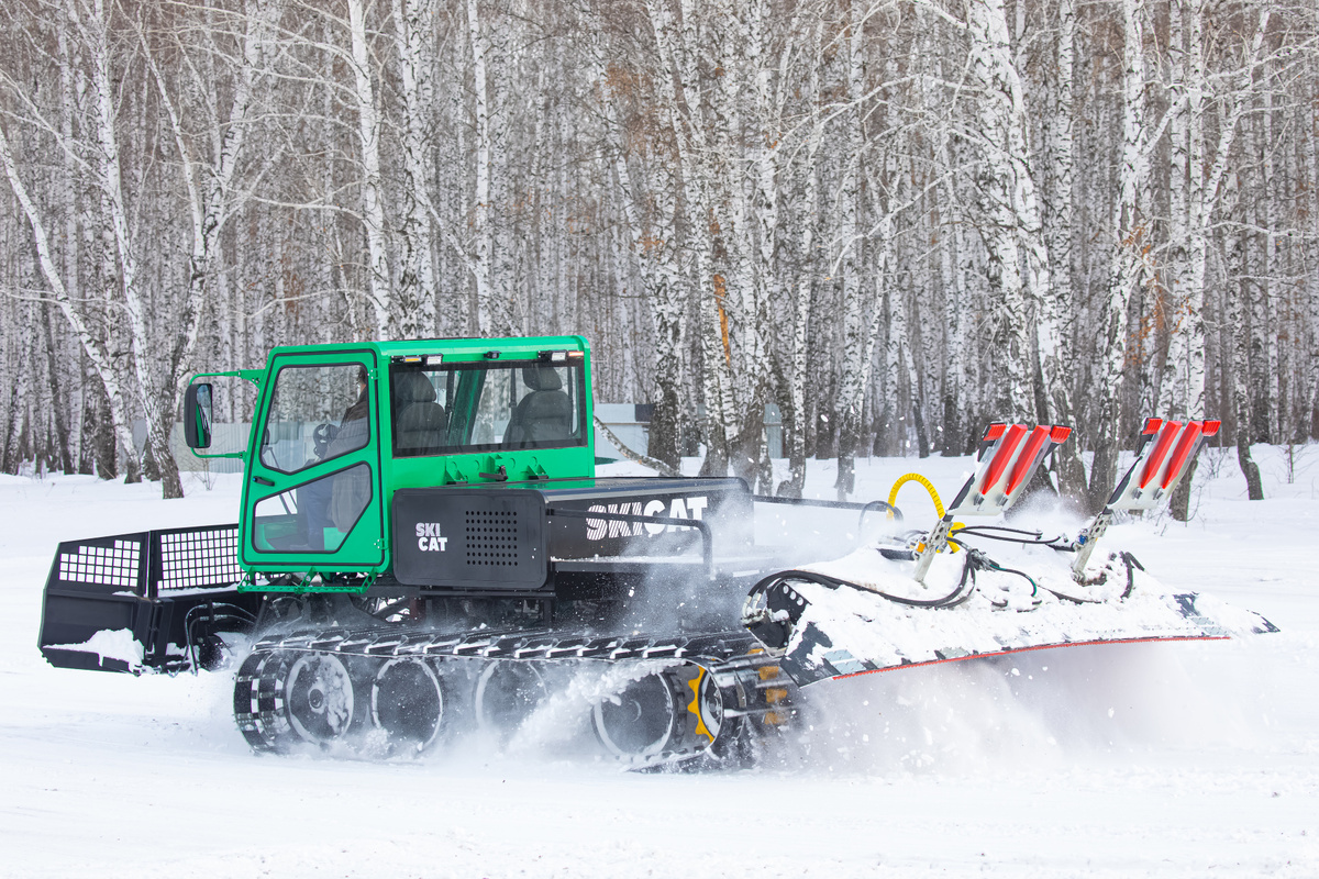 Ратрак SKICAT SC 240