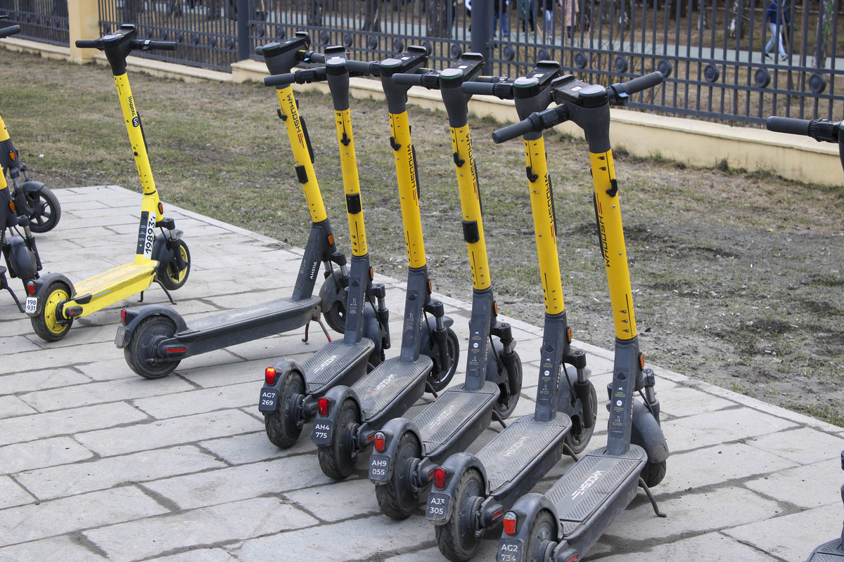 Депутаты Хабаровска предложили меры вместо блокировки самокатов.  Фото: Фото: ФедералПресс / Ксения Кобалия