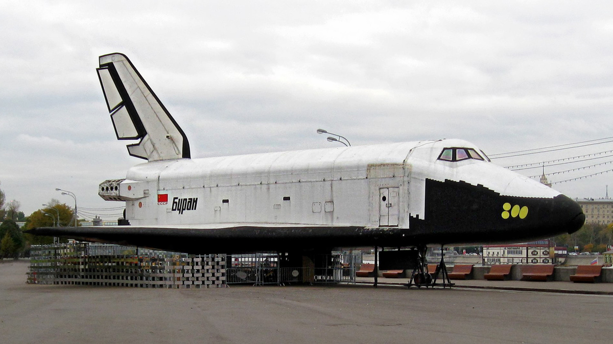 Буран на ВДНХ- настоящий или макет?