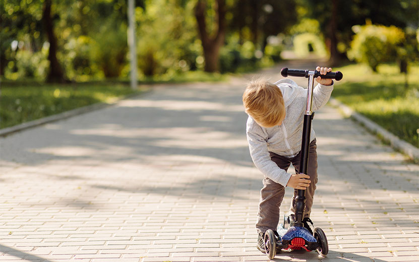    Опрос IZHLIFE: почти 50 % ижевчан в курсе, с кем и где гуляет их ребенок летом