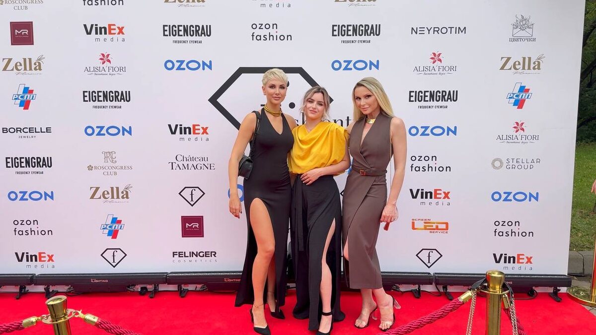 Женский состав бренда Zella на Fashion TV