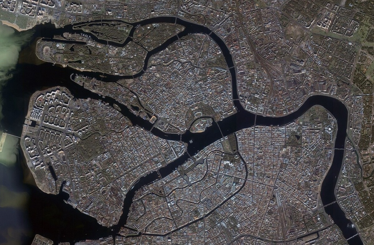 ### ❓ Почему Дельта Невы — это вызов? 