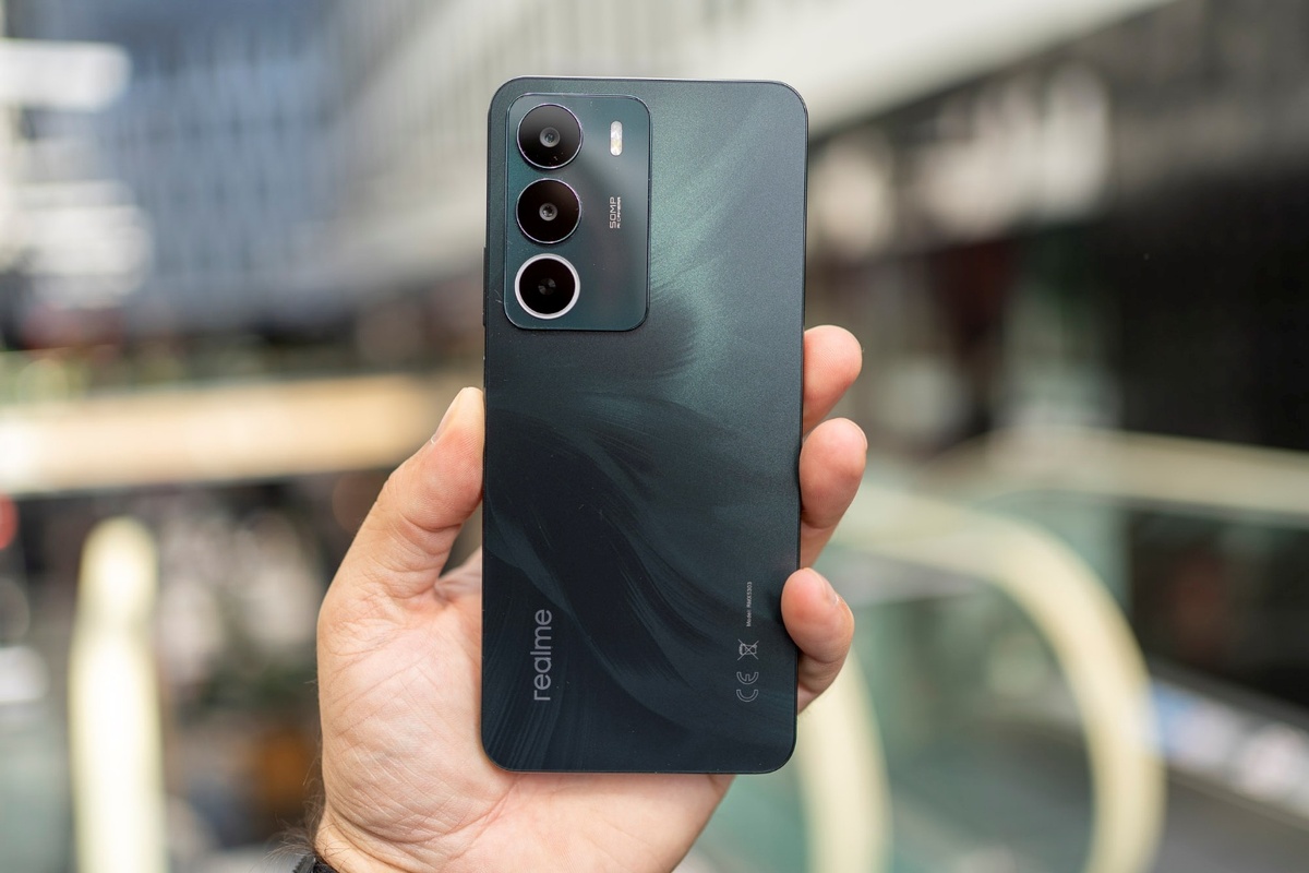Смартфон Realme C71