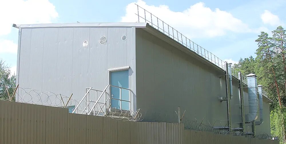 Вид здания снаружи  