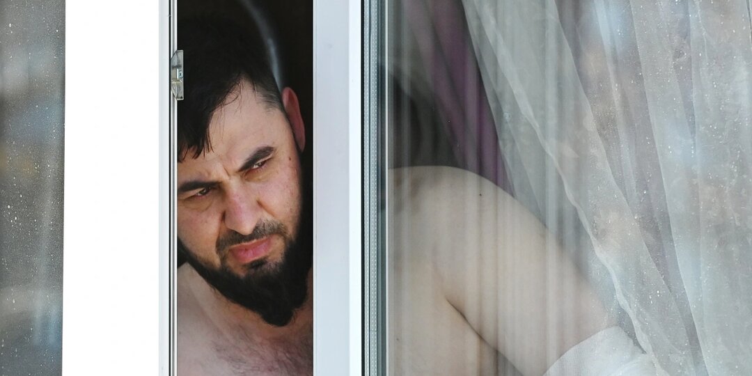 Мигрант ударил девочку по лицу после отказа знакомиться. Ещё и заявил - "сама виновата!"