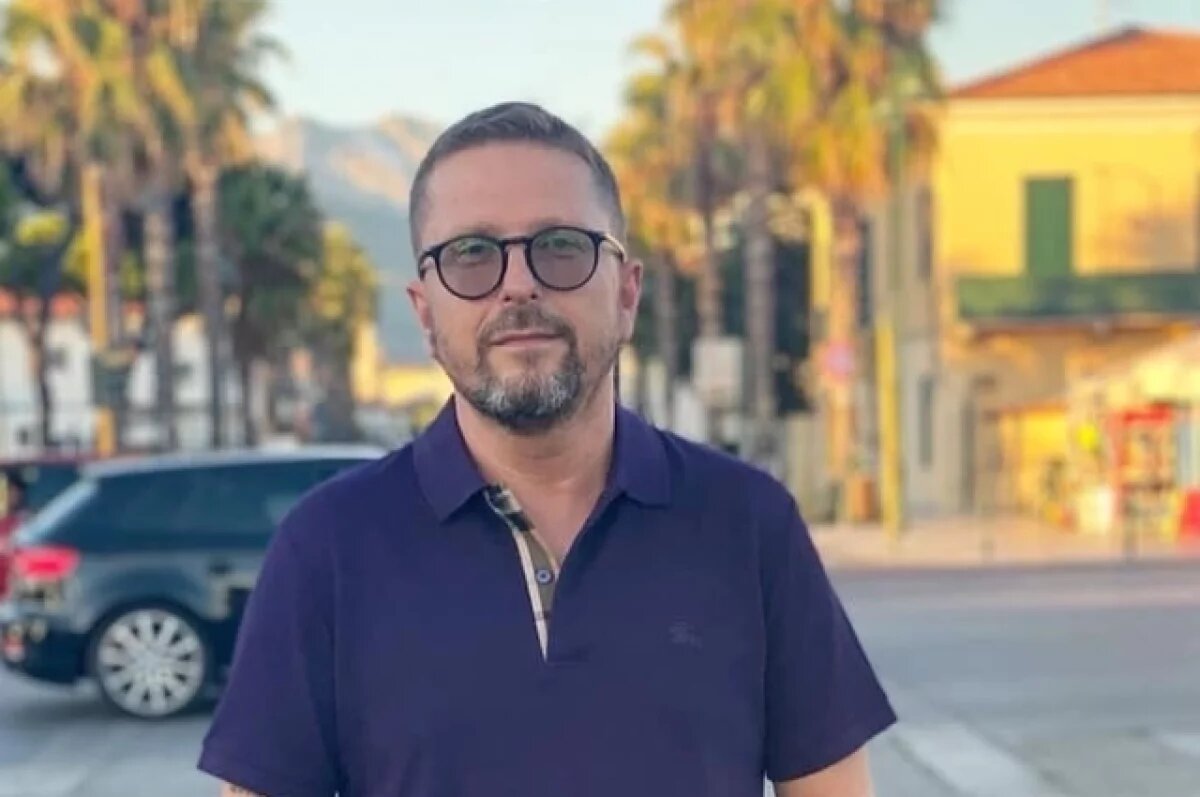    Шарий: Зеленский хочет распустить НАБУ, выявившее коррупцию в его окружении