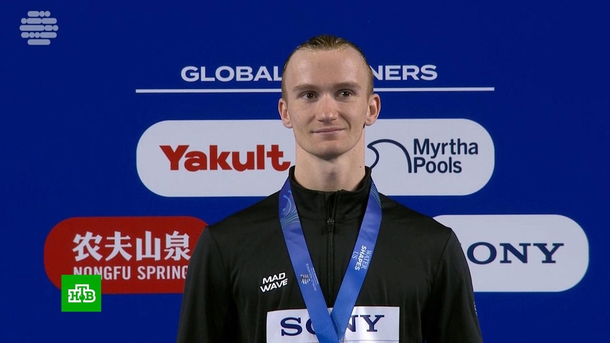    Синхронист Мальцев принес России первое золото ЧМ по водным видам спорта