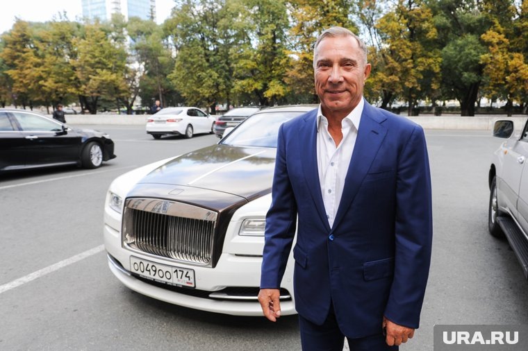    До национализации Александр Аристов владел одним из самых дорогих автомобилей в регионе
