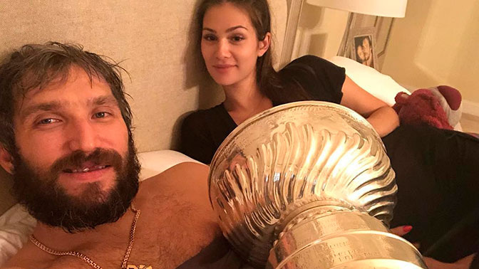 Овечкин с женой