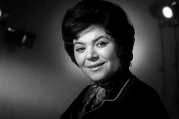  Майя Кристалинская — первая исполнительница песни «Нежность».