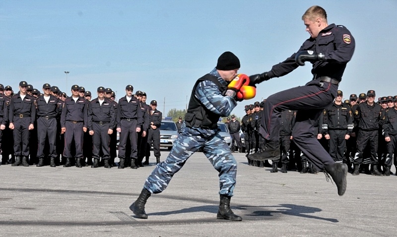 Современных полицейских надо учить и такому! Фото из открытых источников.
