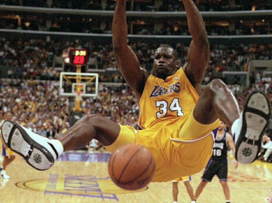 Фотография послужавшиая референсом для логотипа бренда Шакила О'Нила