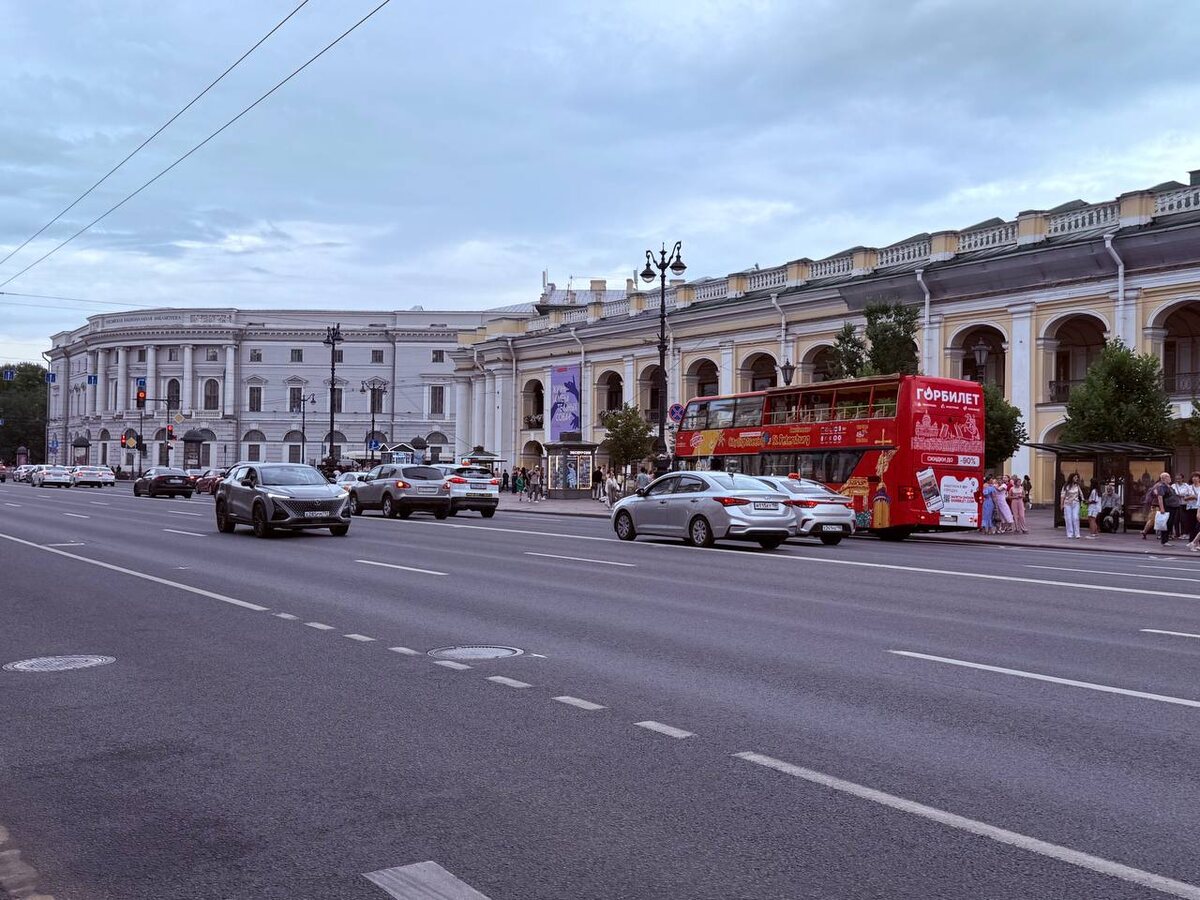 Большой Гостиный Двор