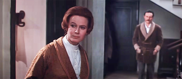 "Очень красивая, многие были влюблены" - а на заброшенной могиле нашли только покосившийся крест. Трагедия Светланы Данильченко