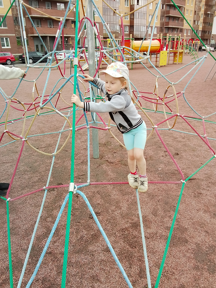 Верёвочная ёлка