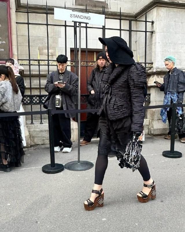    Другие образы Кати IOWA ( @vovakravchenko)