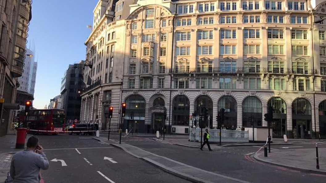    Лондон готовится к ликвидации последствия ядерного взрыва. Фото: twitter.com/myldn/Globallookpress