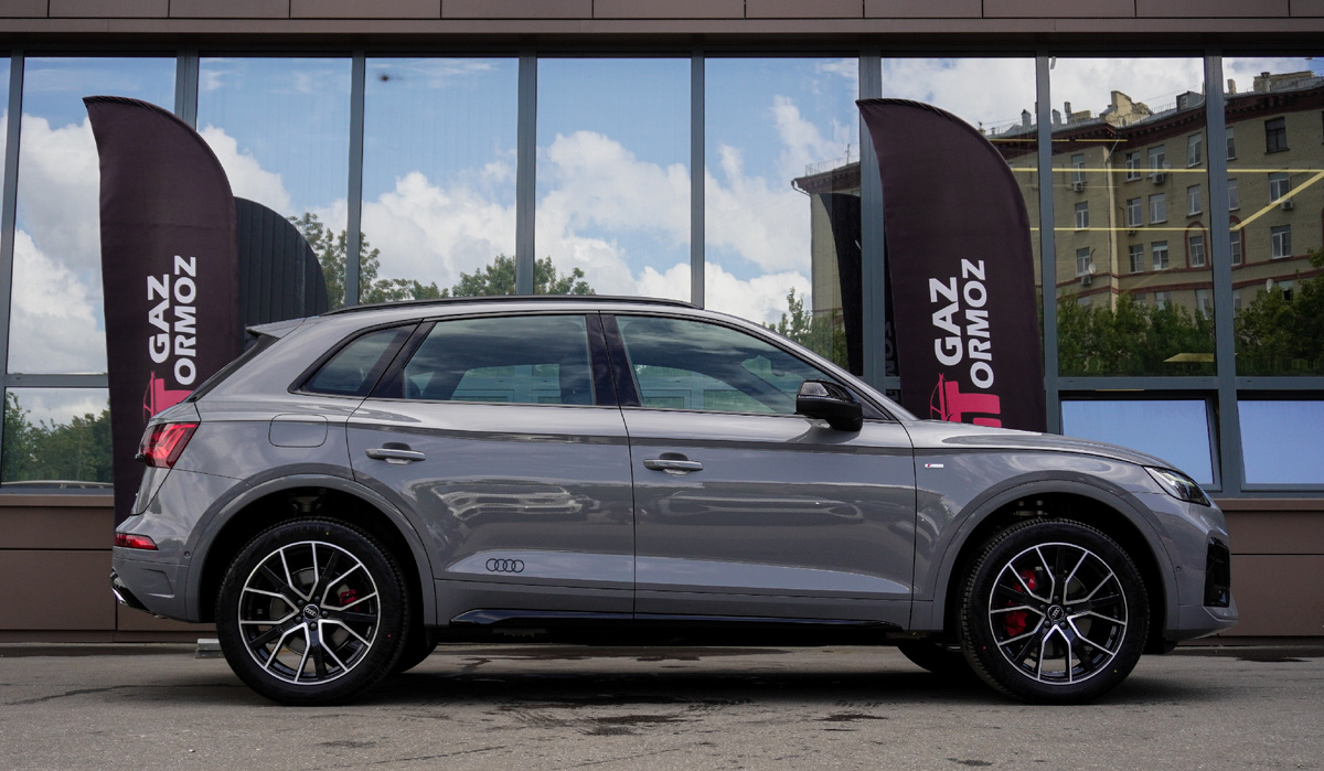 Колёсная база: 2 907–2 908 мм