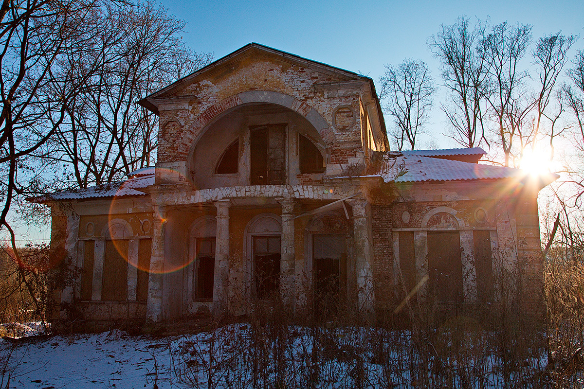 Rakoff / Shutterstock / FOTODOM📷Усадьба Ляхово (конец XVIII — начало XIX века) находится в одноименном селе Домодедовского района Подмосковья
