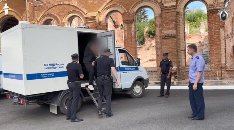    Одного из братьев Макаровых обвиняют в убийстве студента в Оренбурге Оренбуржье