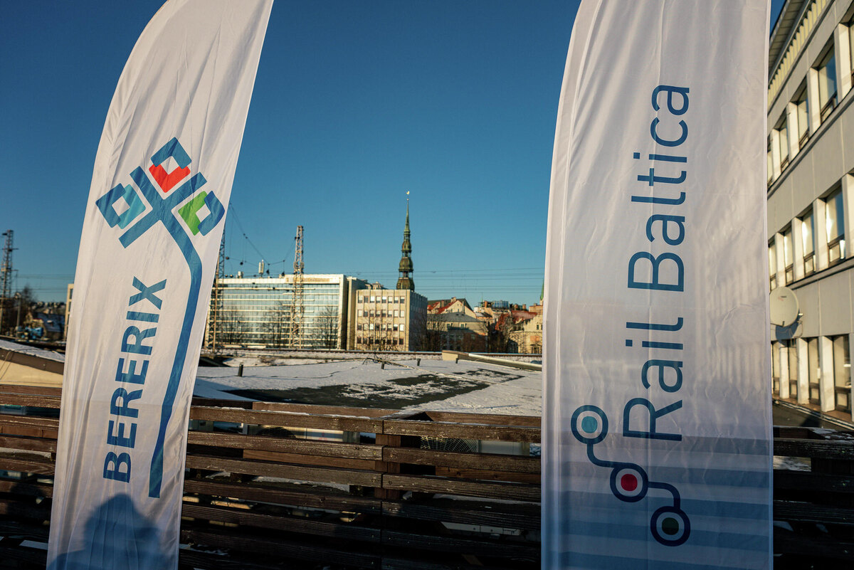 Флаги Rail Baltica в Риге © Sputnik