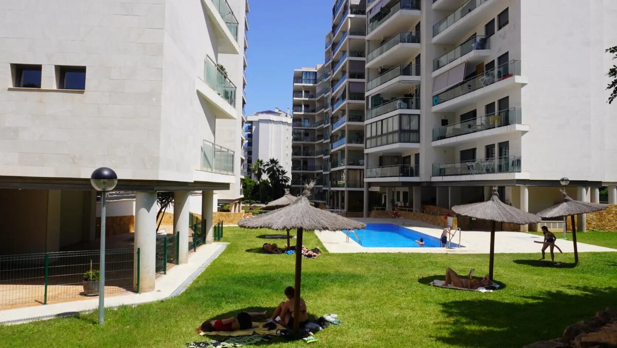 Жилая резиденция Cala Alta в Аликанте (Испания)