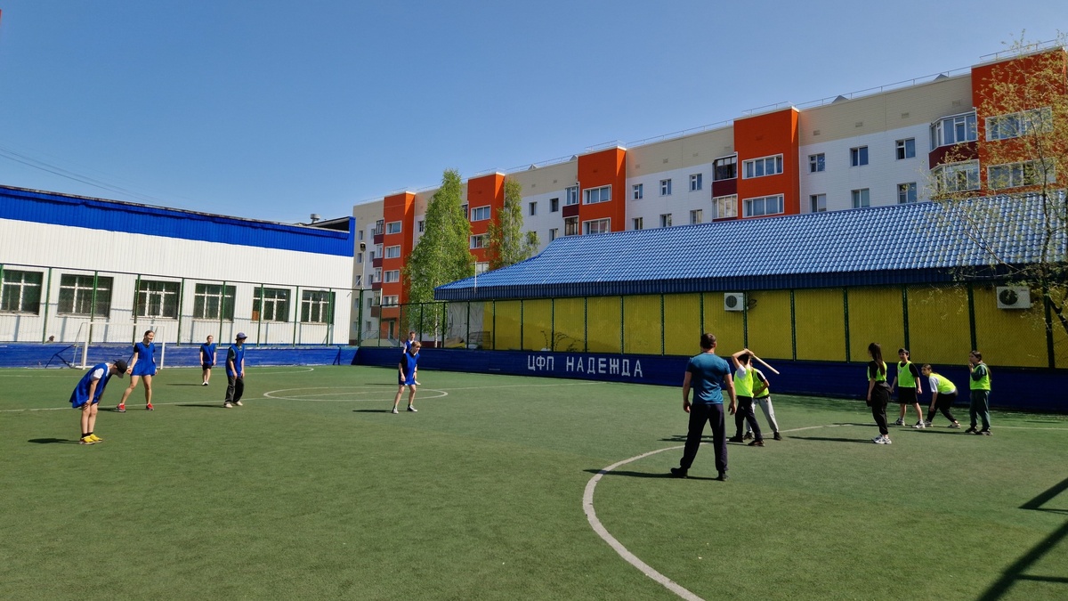    Досуг по старинке - в Сургуте решили возродить лапту