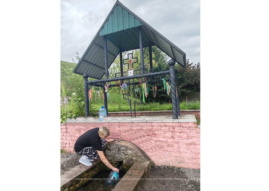     Вода криничная – качество отличное: узнали, справедливо ли это утверждение для копыльского источника