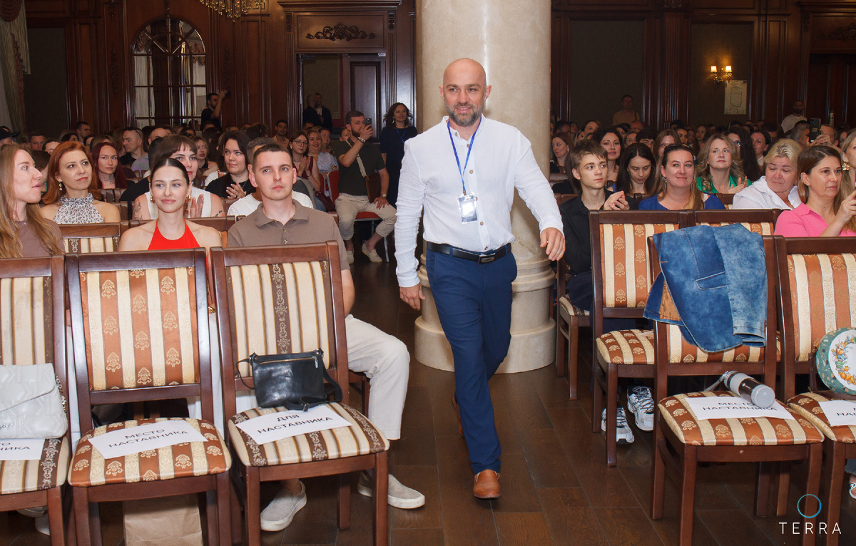 Сергей Иванов