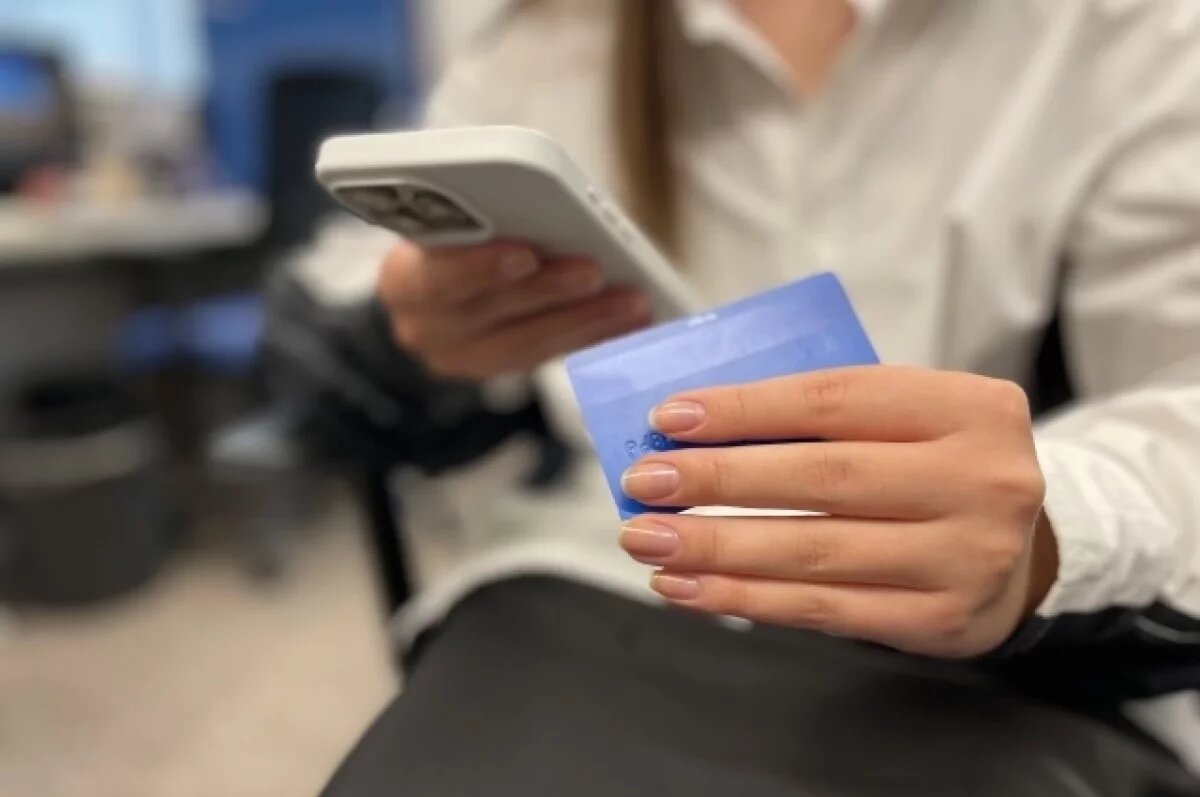    ВТБ начал поэтапный перевод клиентов бывшего РНКБ в свою систему