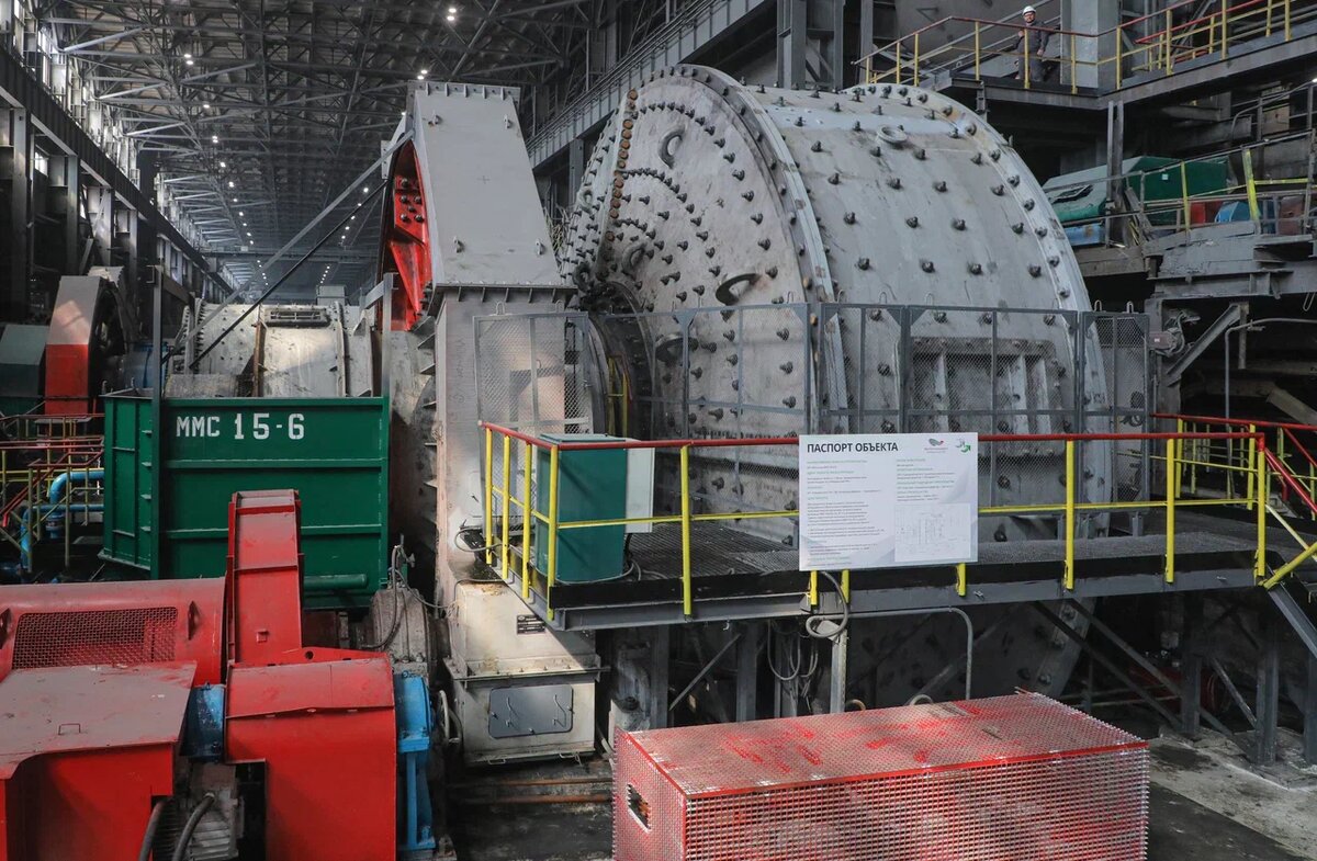 Агрегат с увеличенным барабаном будет перерабатывать больше руды. Фото Валерия Воронова / «Медиацентр»