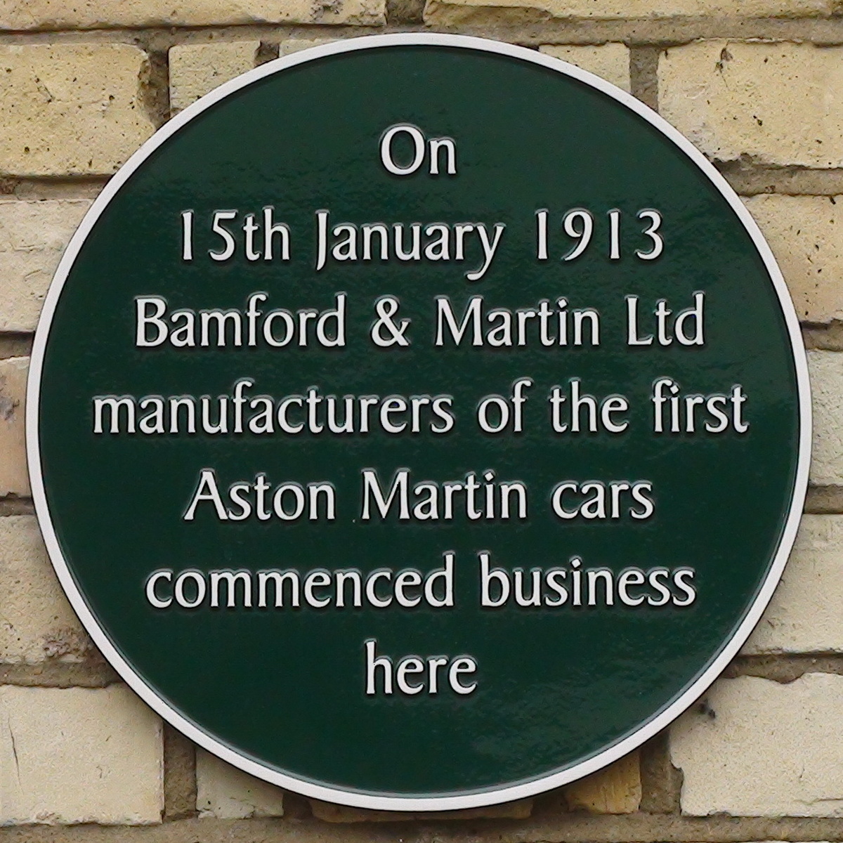 15 января 1913 года здесь начала свою деятельность компания Bamford & Martin Ltd, производитель первых автомобилей Aston Martin.