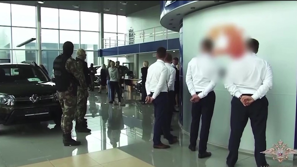    Сотрудников автосалона в Уфе осудят за мошенничество с клиентами