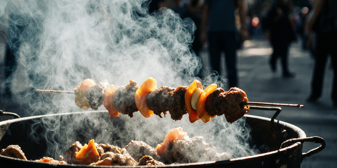 Я ел шашлык на улицах Стамбула, пока не понял, что шашлык — это не главное. Что я нашёл вместо него?