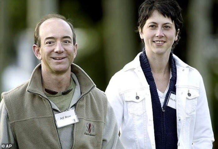 Джефф и Маккензи Безос в молодости