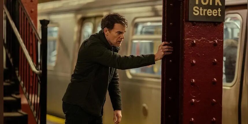    Декстер начинает новую жизнь в Нью-Йорке.кадр из сериала "Декстер: Воскрешение"