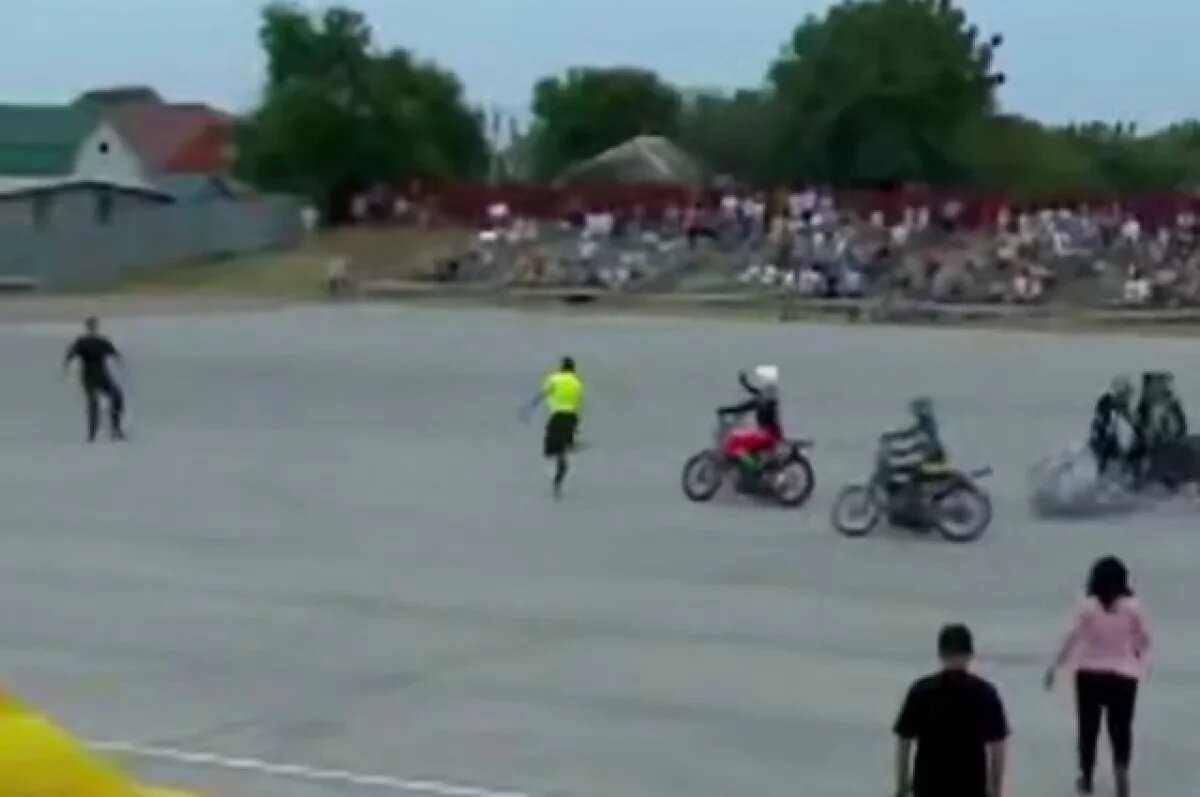    На Ставрополье судья спасся бегством от толпы на мотоциклах