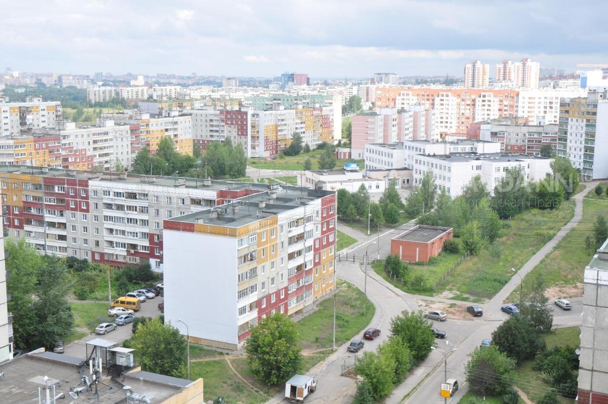    Нижегородцы продолжают страдать от неприятного запаха, на который жалуются уже не первый год