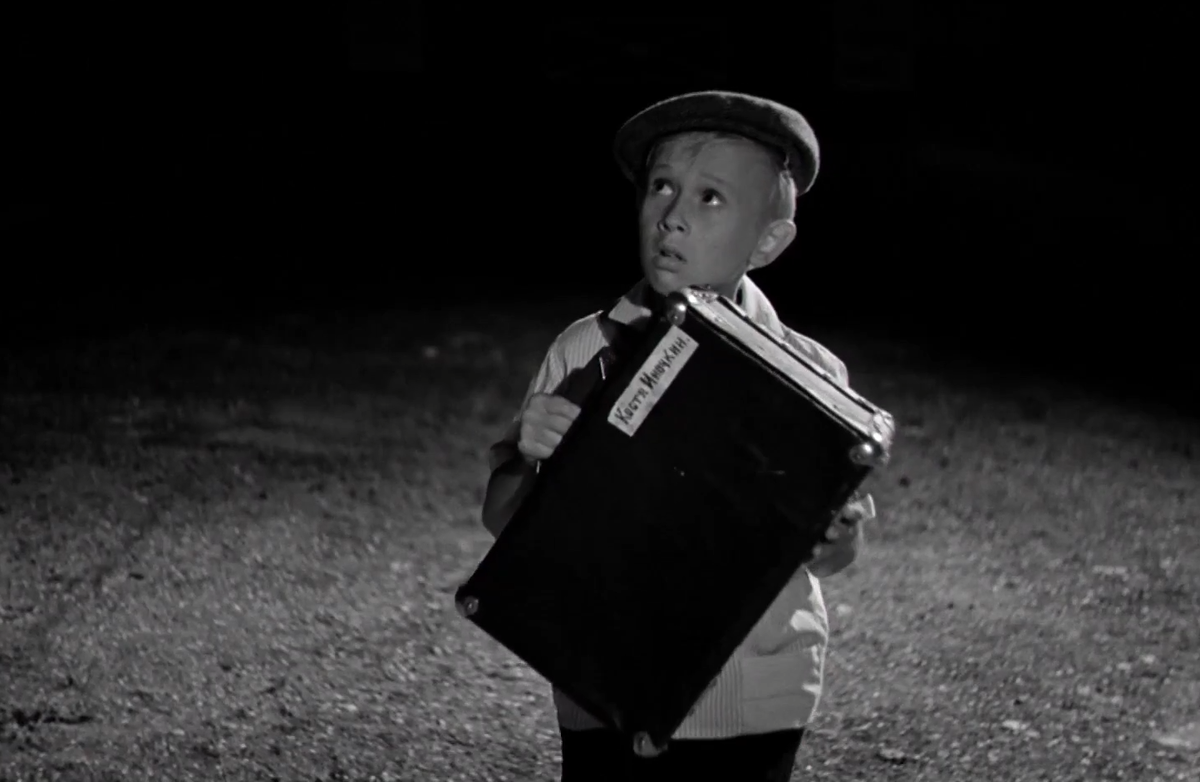 Кадр из фильма «Добро пожаловать, или Посторонним вход воспрещён», производство киностудии «Мосфильм», режиссёр Элем Климов, 1964 г.