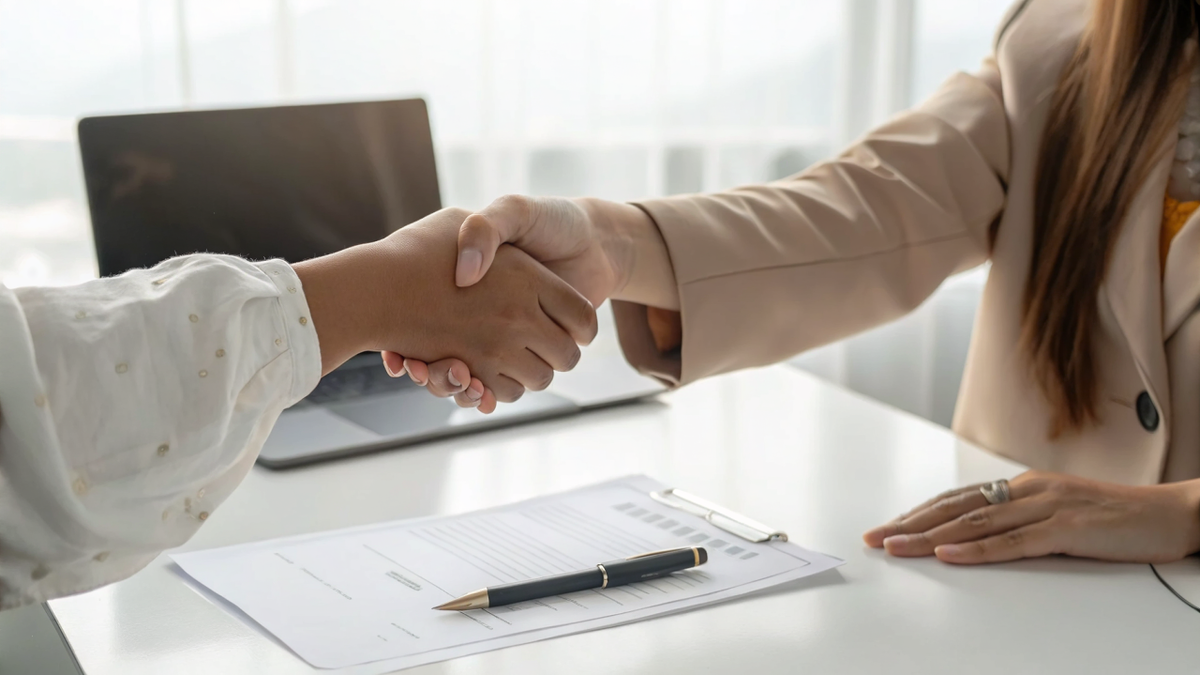 Как составить заявление о приеме на работу в 2025 году. Гайд для кадровика 