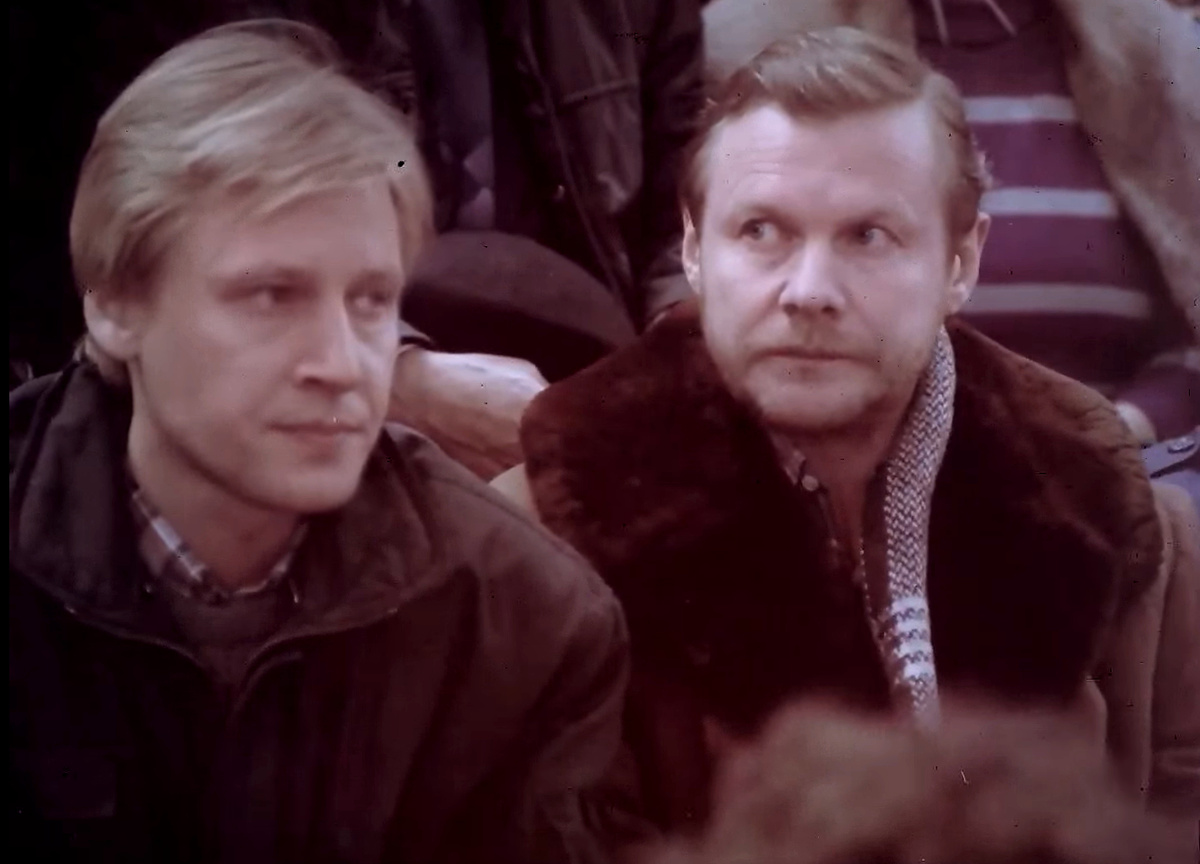 Кадр из кинофильма "Черный квадрат", 1992 г., режиссер Юрий Мороз, сценаристы Юрий Мороз, Фридрих Незнанский, композитор Юрий Потеенко (скриншот)