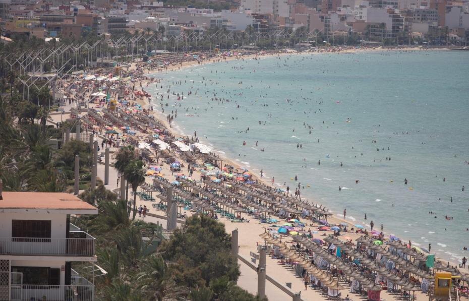    Clara Margais/dpa/Global Look Press