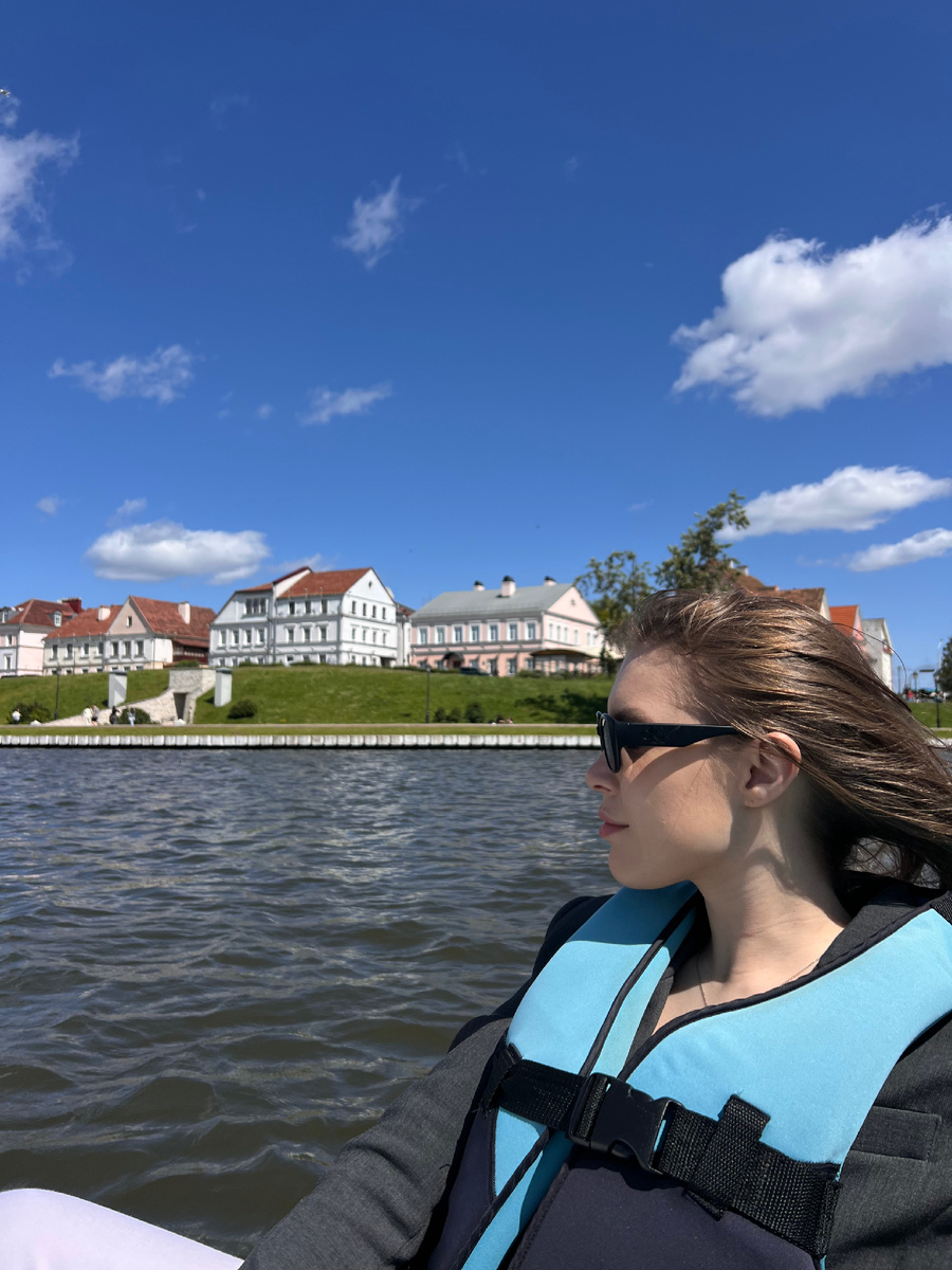 Катамаран. Вид с воды