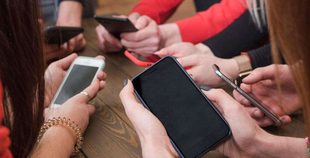 В России вступили в силу новые правила для владельцев СИМ карт