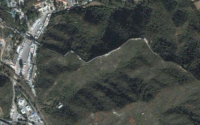 Приближенное изображение Великой Китайской стены из космоса