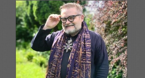 Александр Васильев живёт за рубежом и плохо относится к РФ