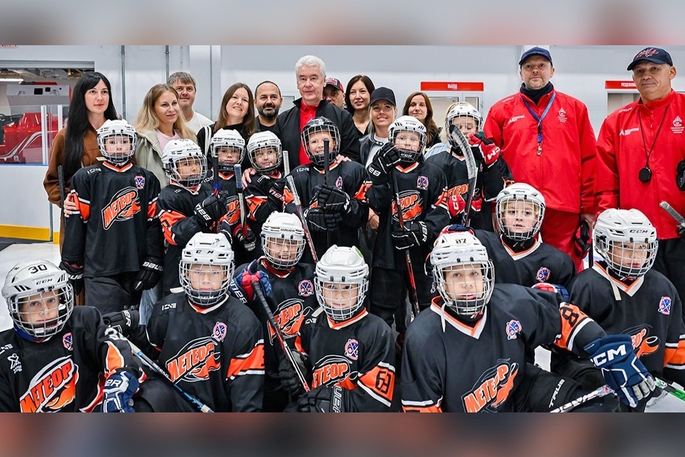    Сергей Собянин в новом спорткомплексе пообщался с юными спортсменами и тренерским составом. / М. Мишина/ Пресс-служба Мэра и Правительства Москвы/ mos.ru